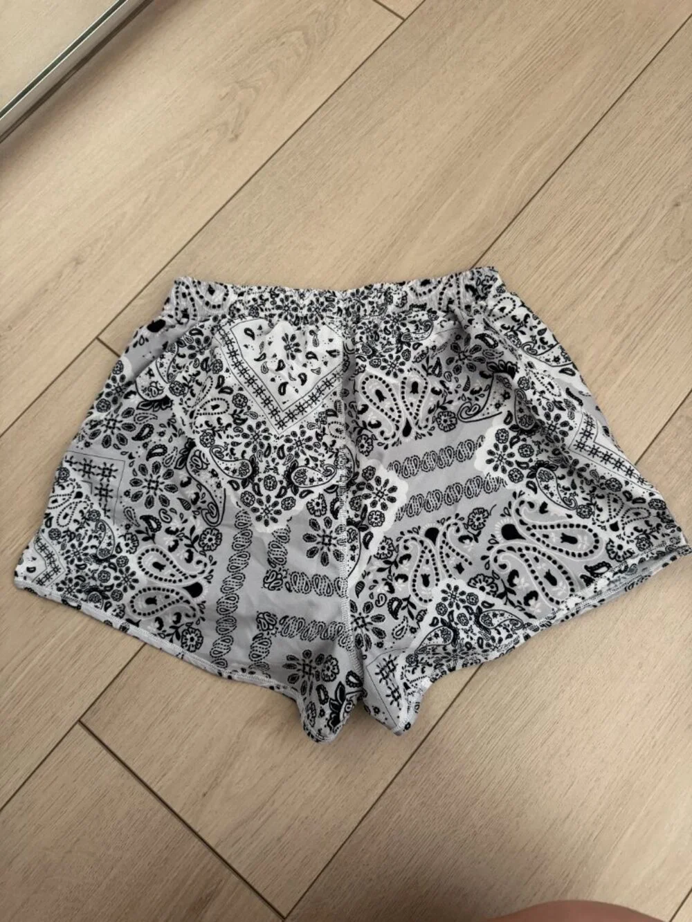 ALO Yoga Bandana Stride Short